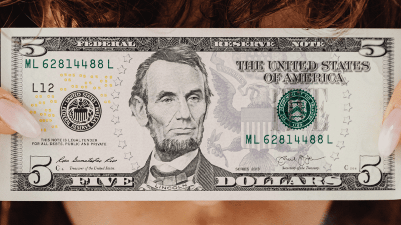 Como saber se sua cédula de dólar é valiosa